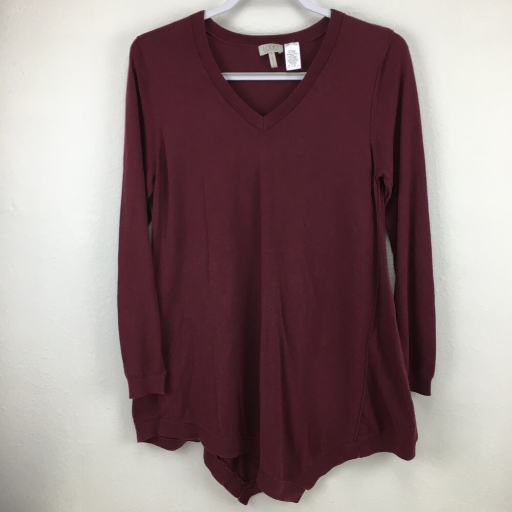 LOGO by Lori Goldstein Wine Cashmere V-neck Sharkbite Tunic Sweater Medium